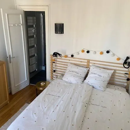 Apartment Perret Vue Sur